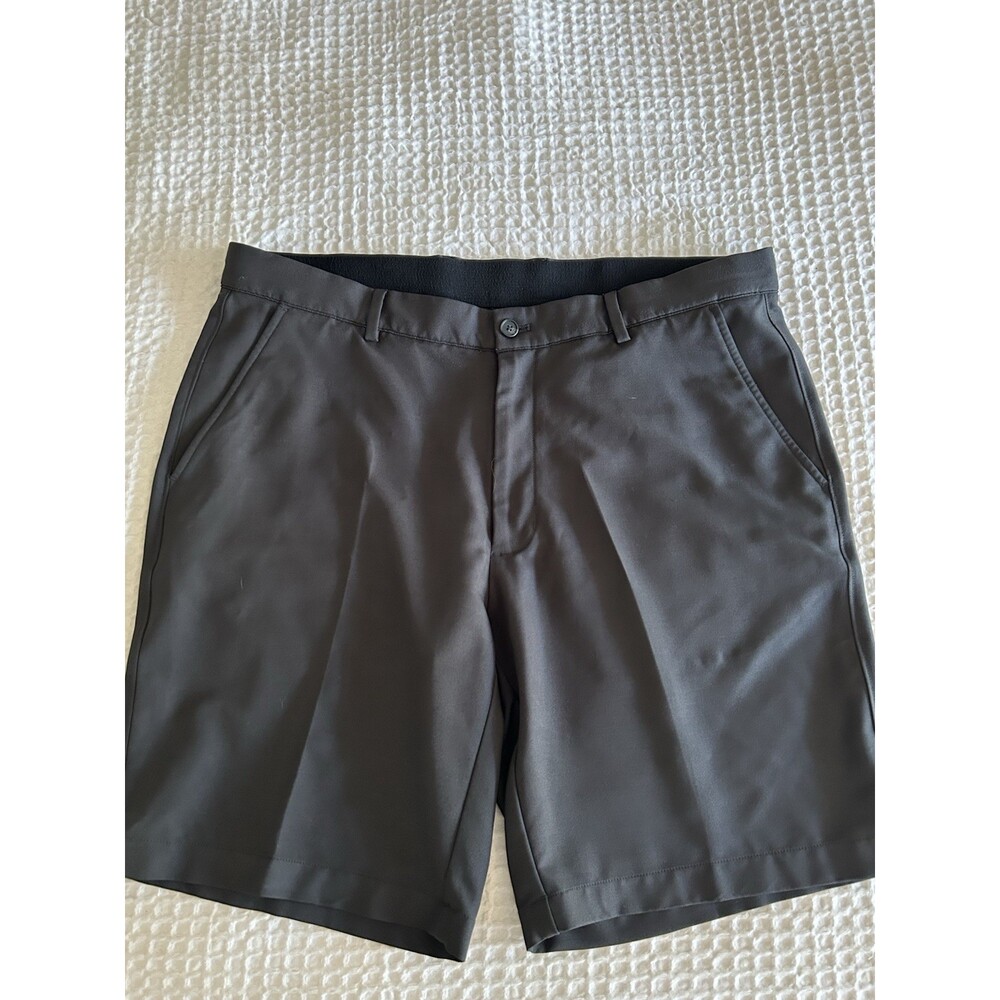 Greg Norman Sz 36  Performance Shorts Black